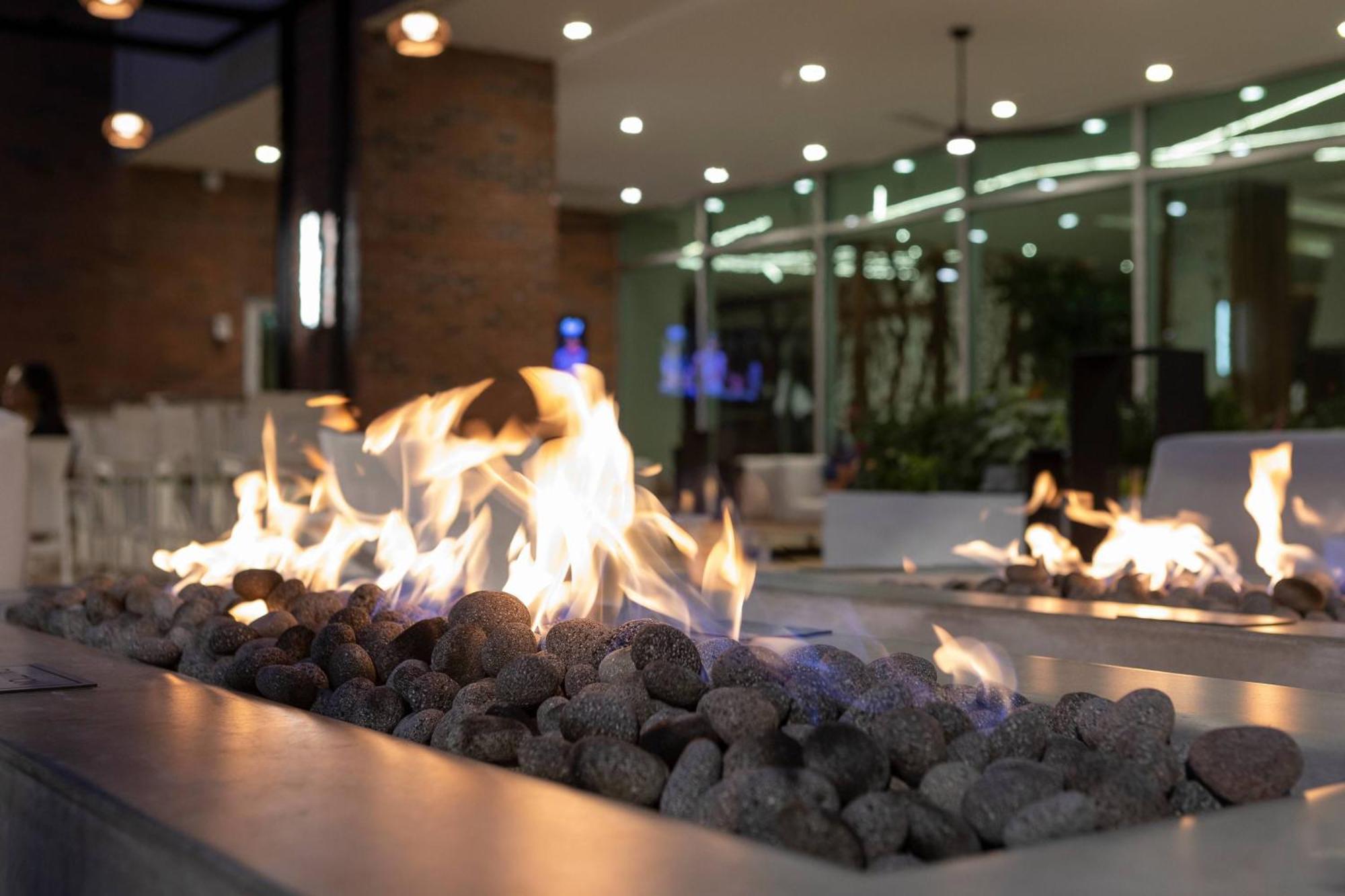 Springhill Suites By Marriott Greenville Downtown Kültér fotó