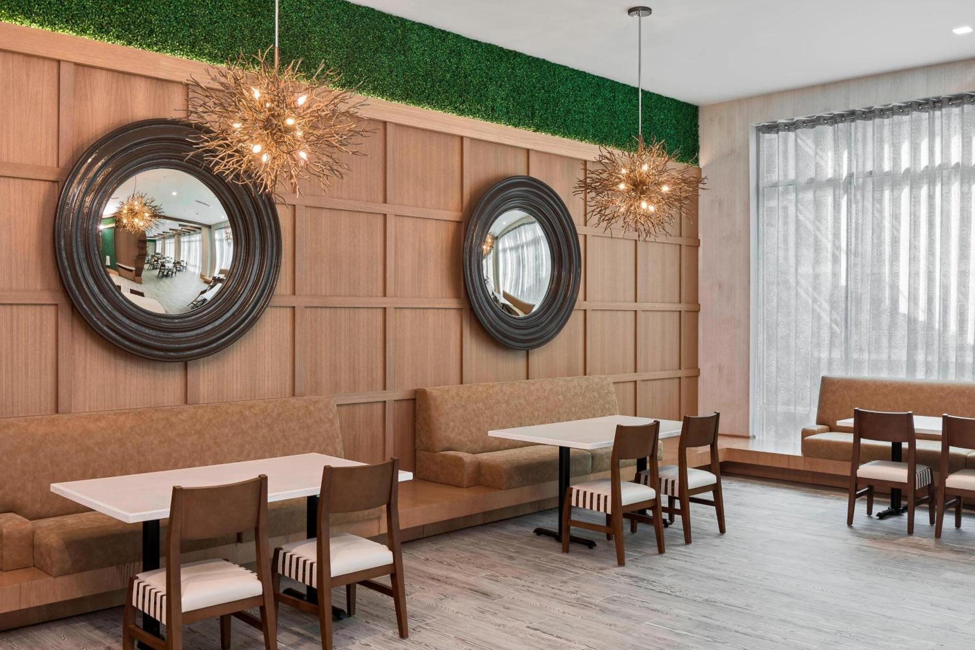 Springhill Suites By Marriott Greenville Downtown Kültér fotó