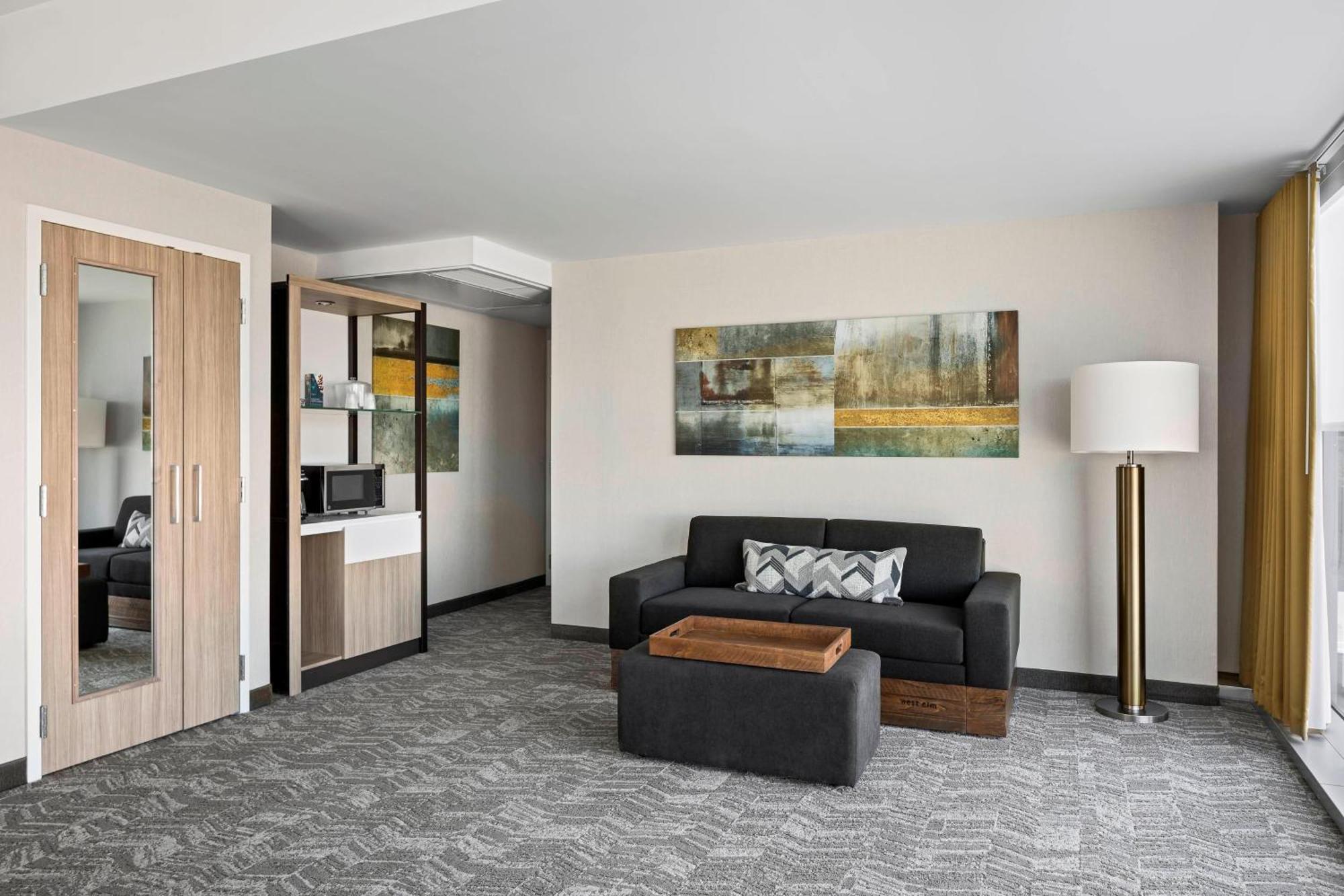 Springhill Suites By Marriott Greenville Downtown Kültér fotó